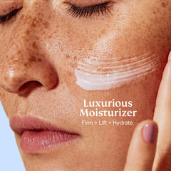 HYDRONOVA applying cream to neck and décolleté for a lifting routine