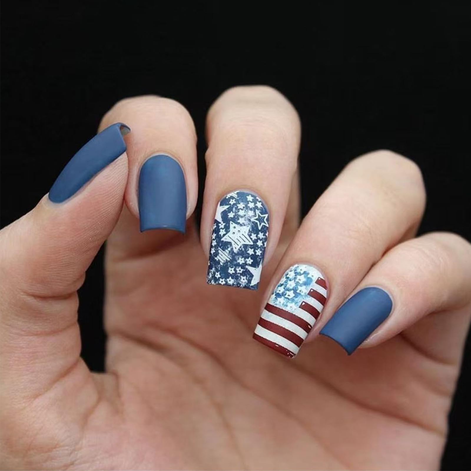 HZJXRT front packaging showing 4th of July press-on nails and benefit of quick application