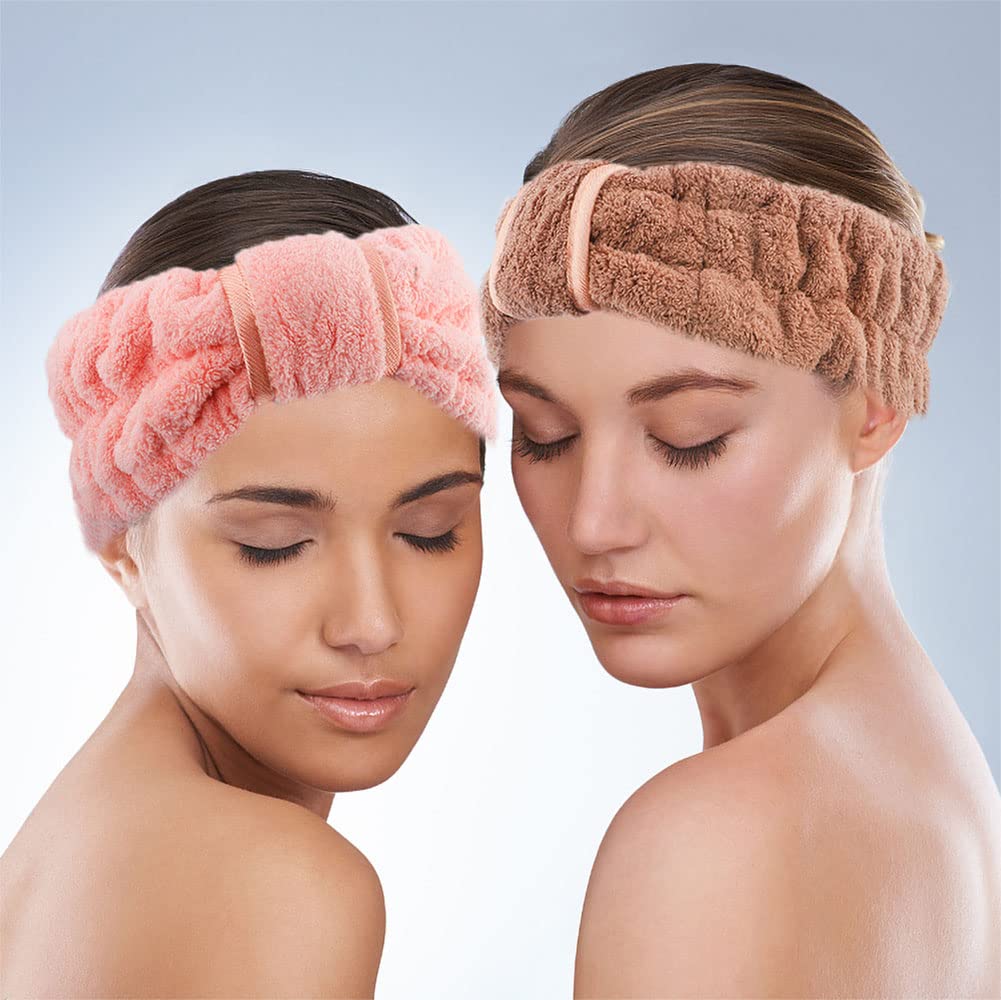 IAXSEE headband on model washing face keeping hair back for clear skincare