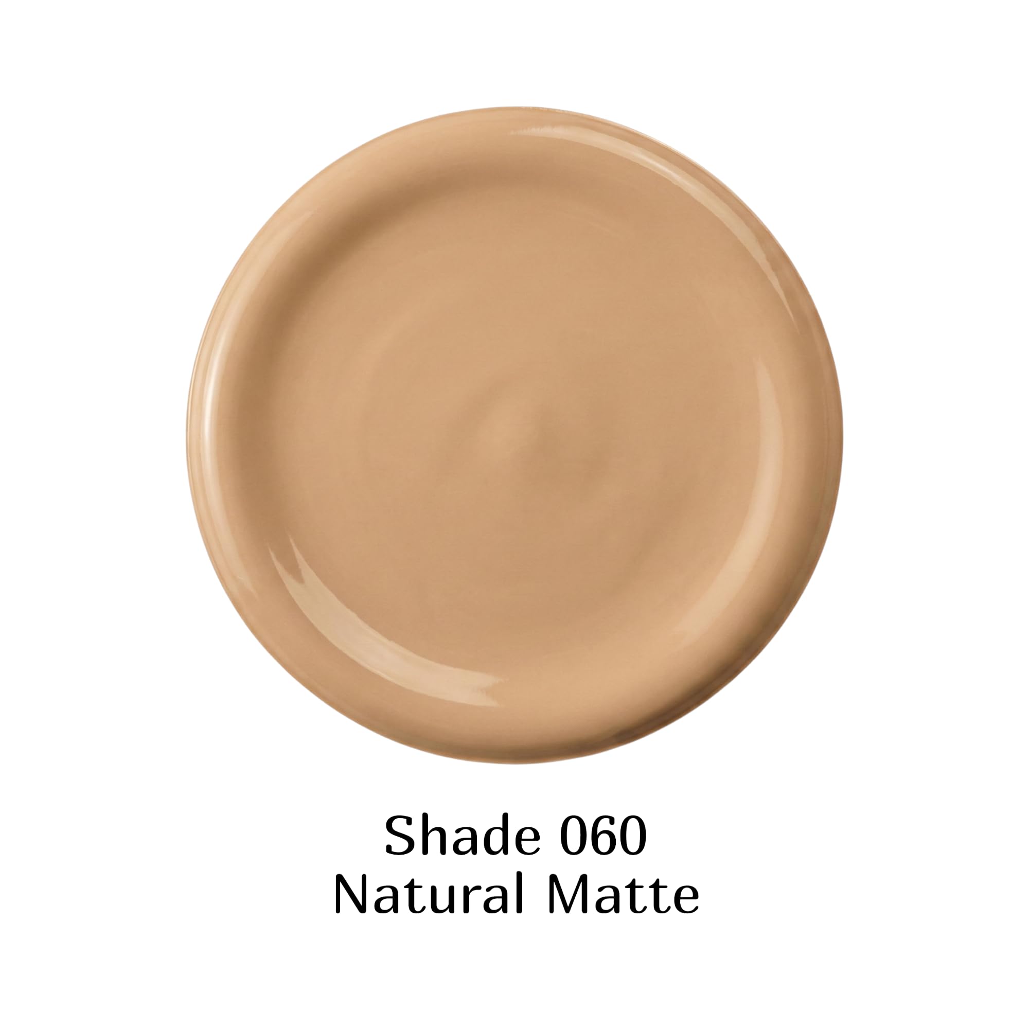 Il Makiage on-model application showing shade 060 match and natural matte wear benefit