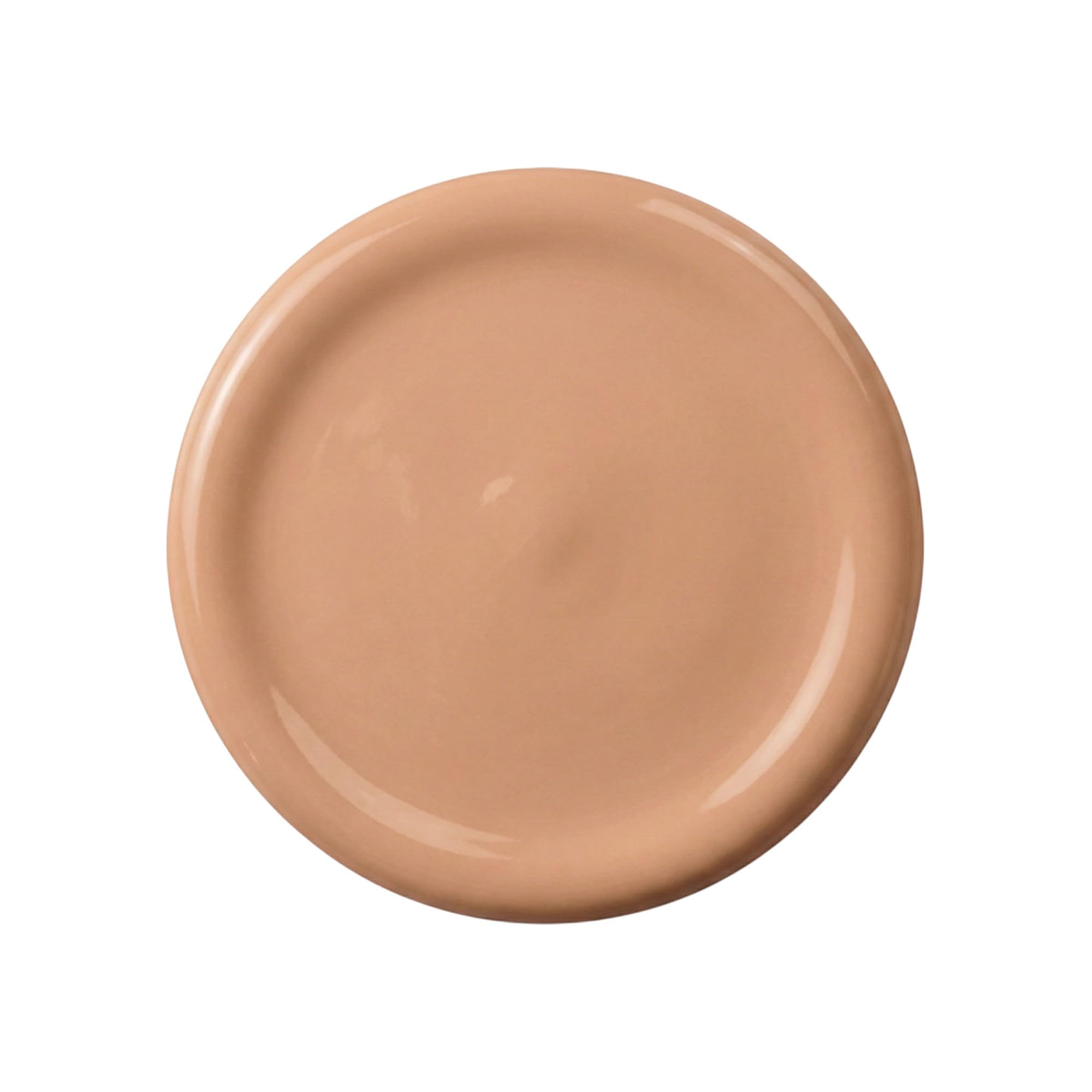 Il Makiage foundation texture swatch close-up illustrating smooth blendability and coverage