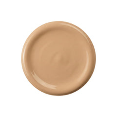 Il Makiage texture close-up displaying smooth liquid finish and blendable coverage benefit