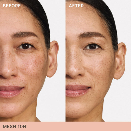 ILIA compact swatch showing blended color, seamless coverage benefit
