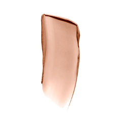 ILIA close-up of cream-to-powder texture highlighting blendable finish