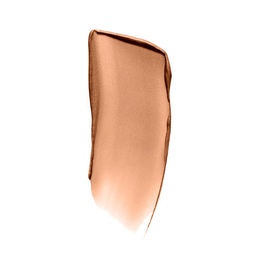 ILIA texture close-up of cream-to-powder surface showing blendable finish and smooth application benefit