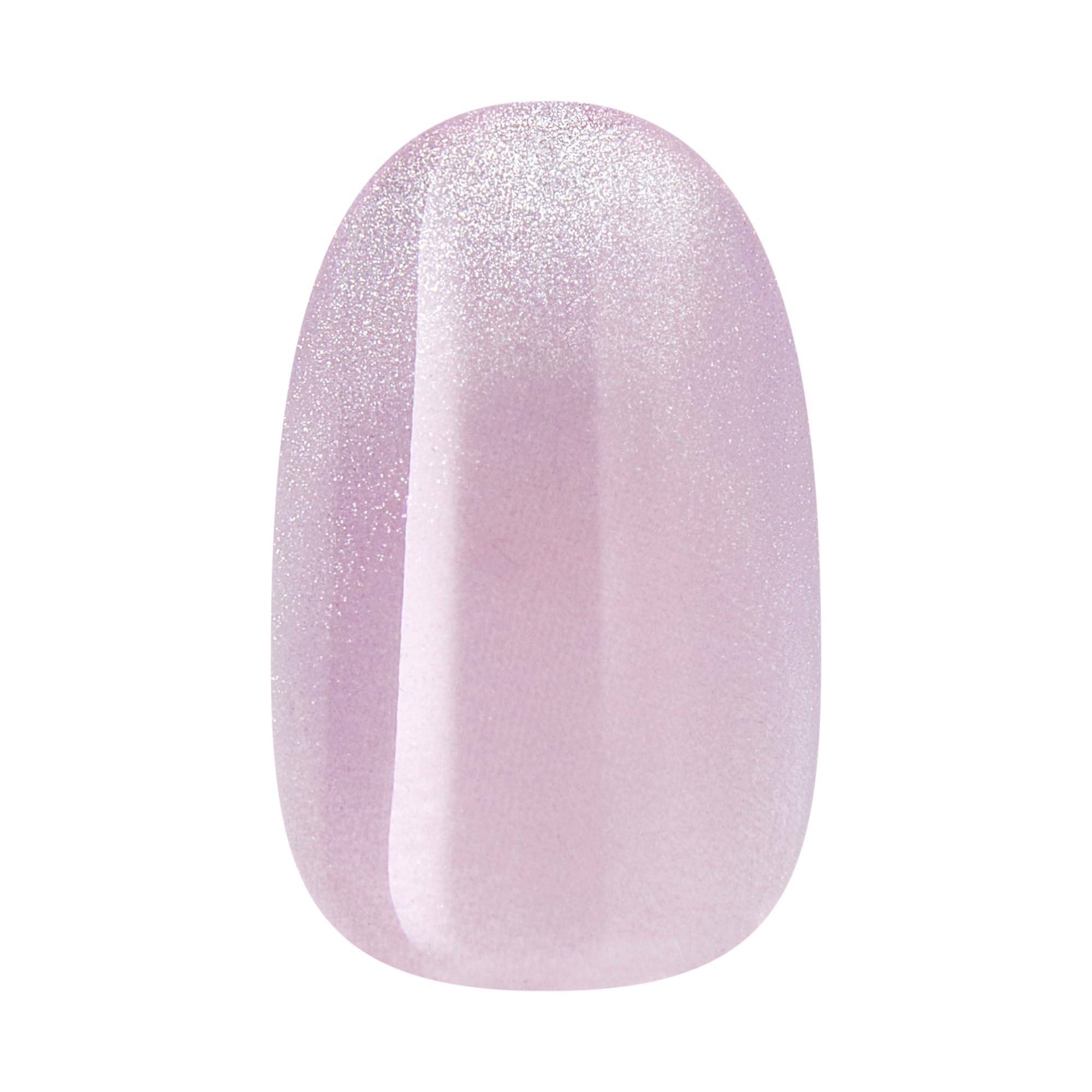 imPRESS nails applied on hand in lifestyle setting showcasing instant polished look