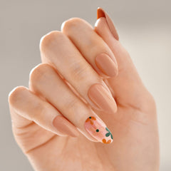 imPRESS close-up of almond-shaped nail tips highlighting natural slim fit and flattering shape