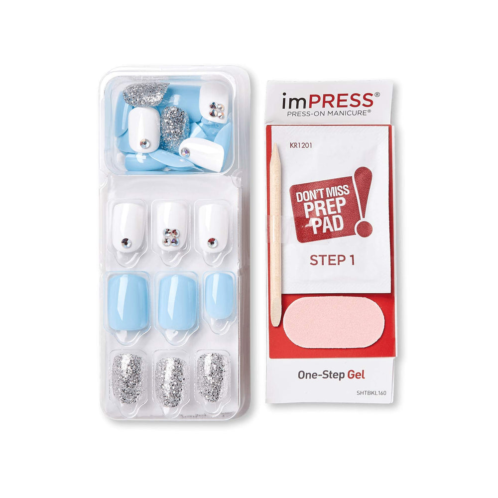 imPRESS close-up of multicolor nail texture highlighting design detail and durability