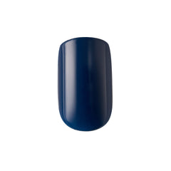 imPRESS nails worn on hand in evening outfit showing polished look