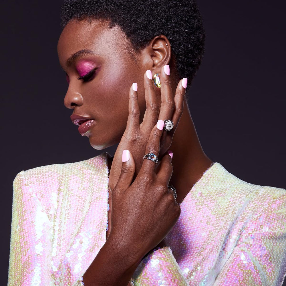 imPRESS nails on hand in lifestyle shot demonstrating instant polished look