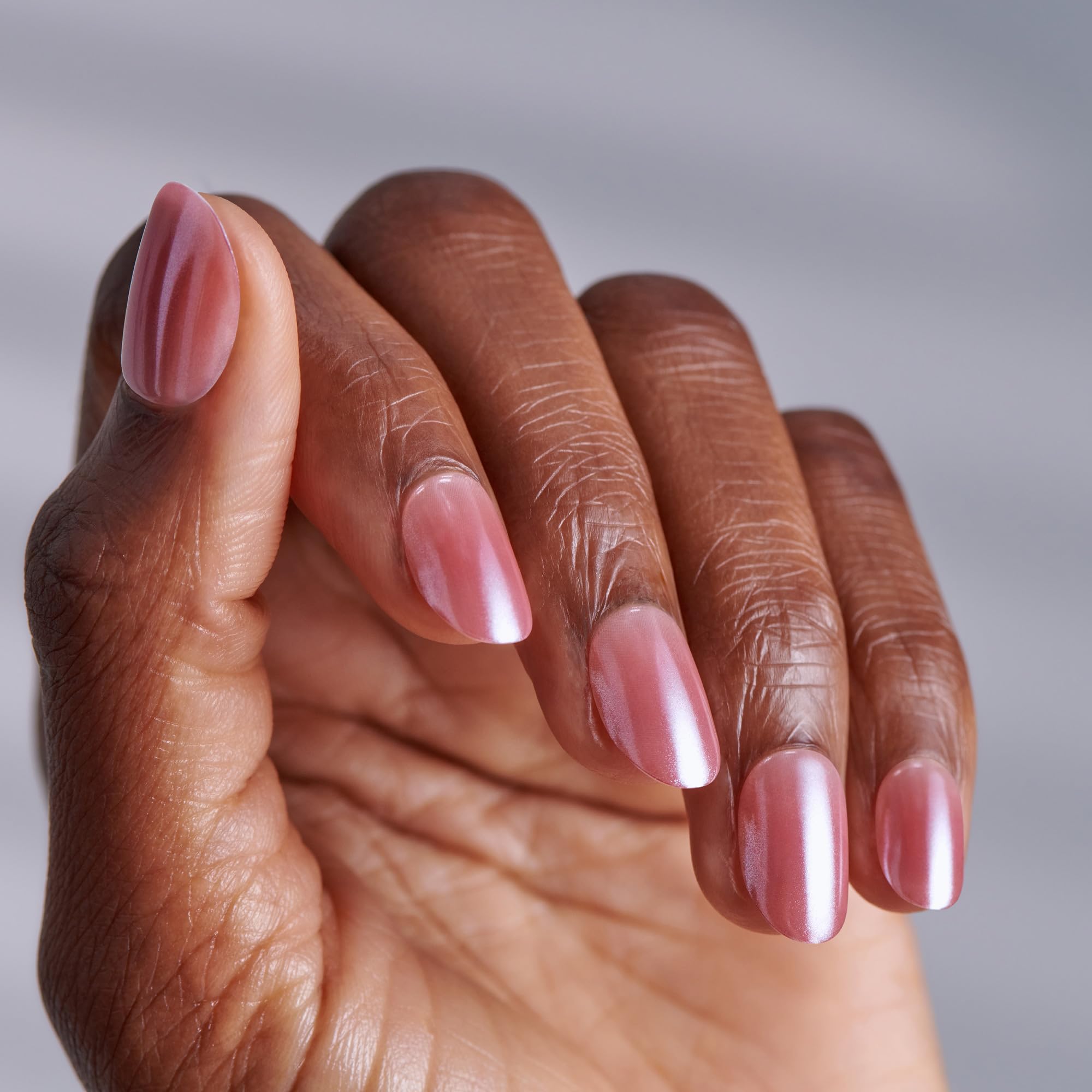 imPRESS swatch of pink ColorFX nails displaying chrome shine and wearable finish