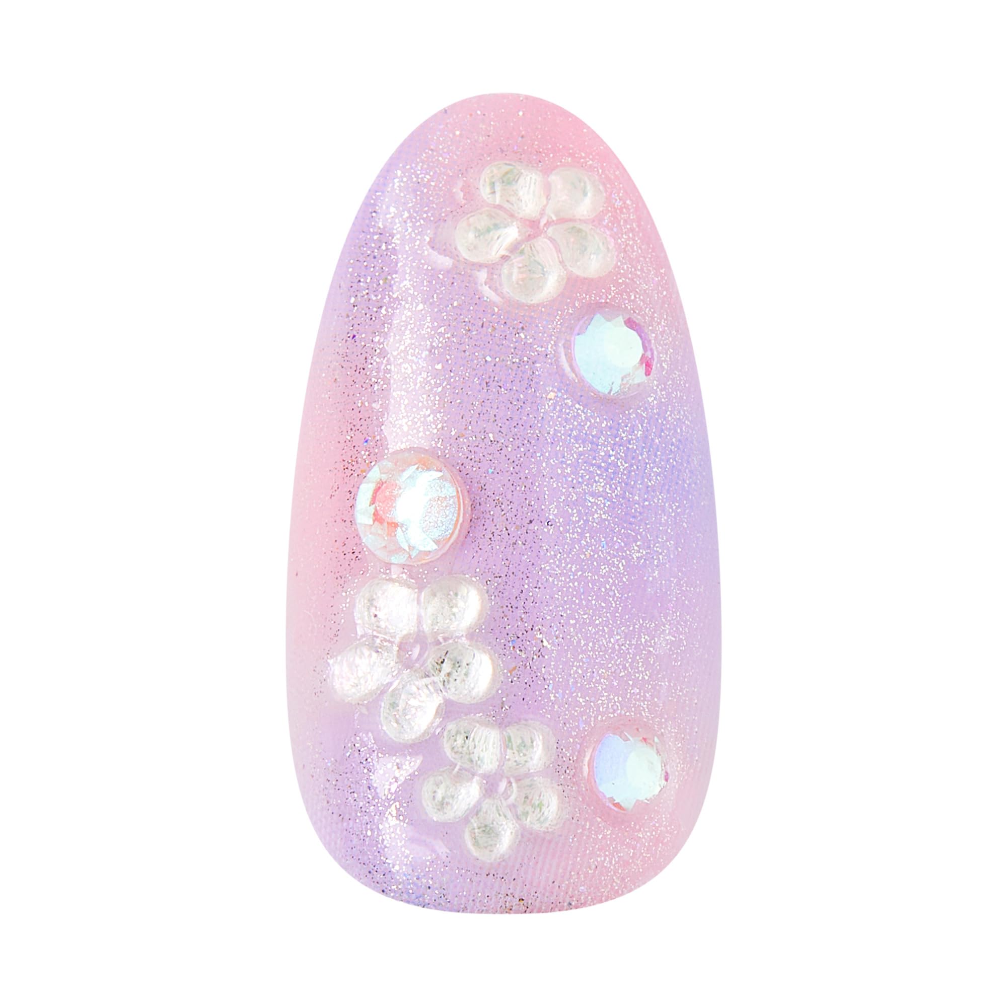 imPRESS nails worn on hands showing Pick Me First look for everyday style