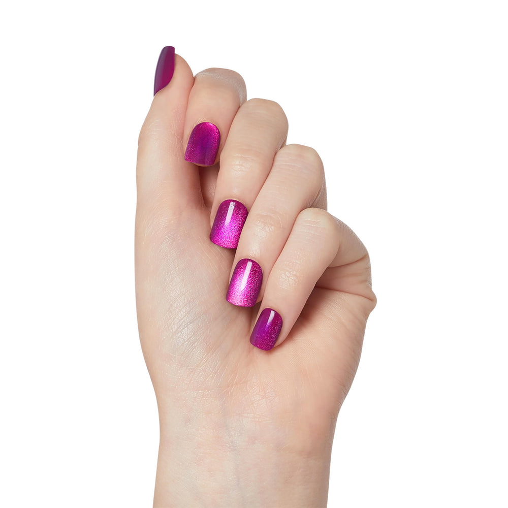 imPRESS nails on model hand to illustrate squoval shape and real-world scale
