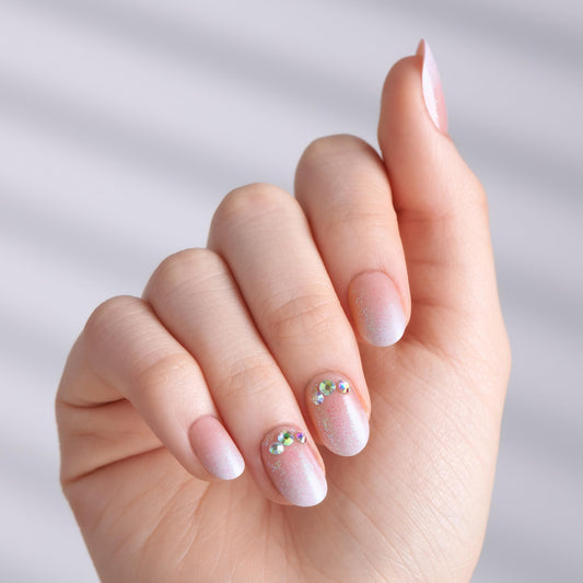 imPRESS close-up of short oval nail texture for natural-looking finish