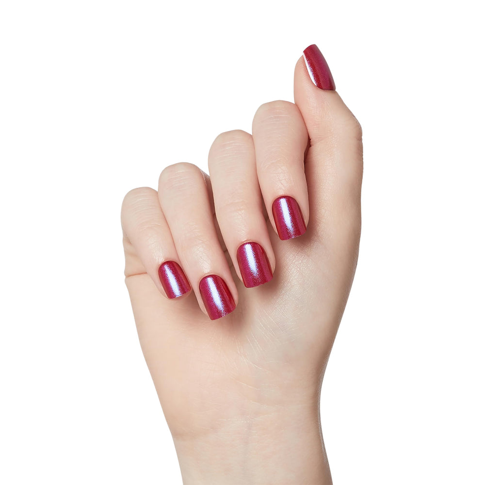 imPRESS side profile highlighting short squoval shape and comfort