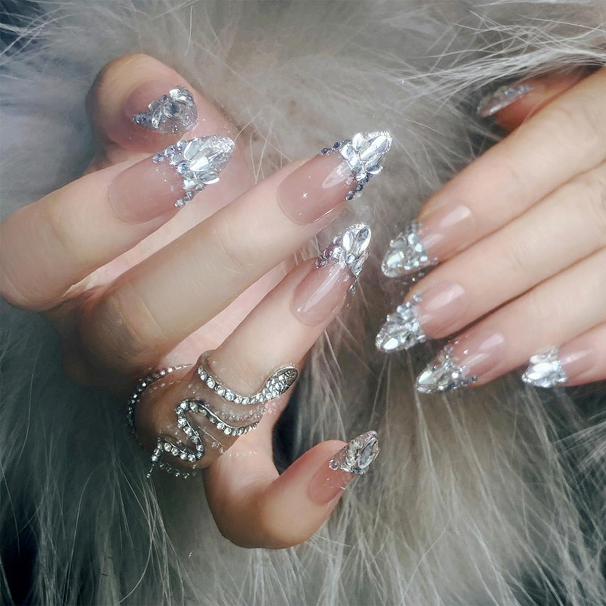 IMRAIN front packaging showing glossy full-cover nails and glue, highlights convenience