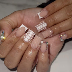 IMSOHOT front packaging showing white crocodile print and full set benefit