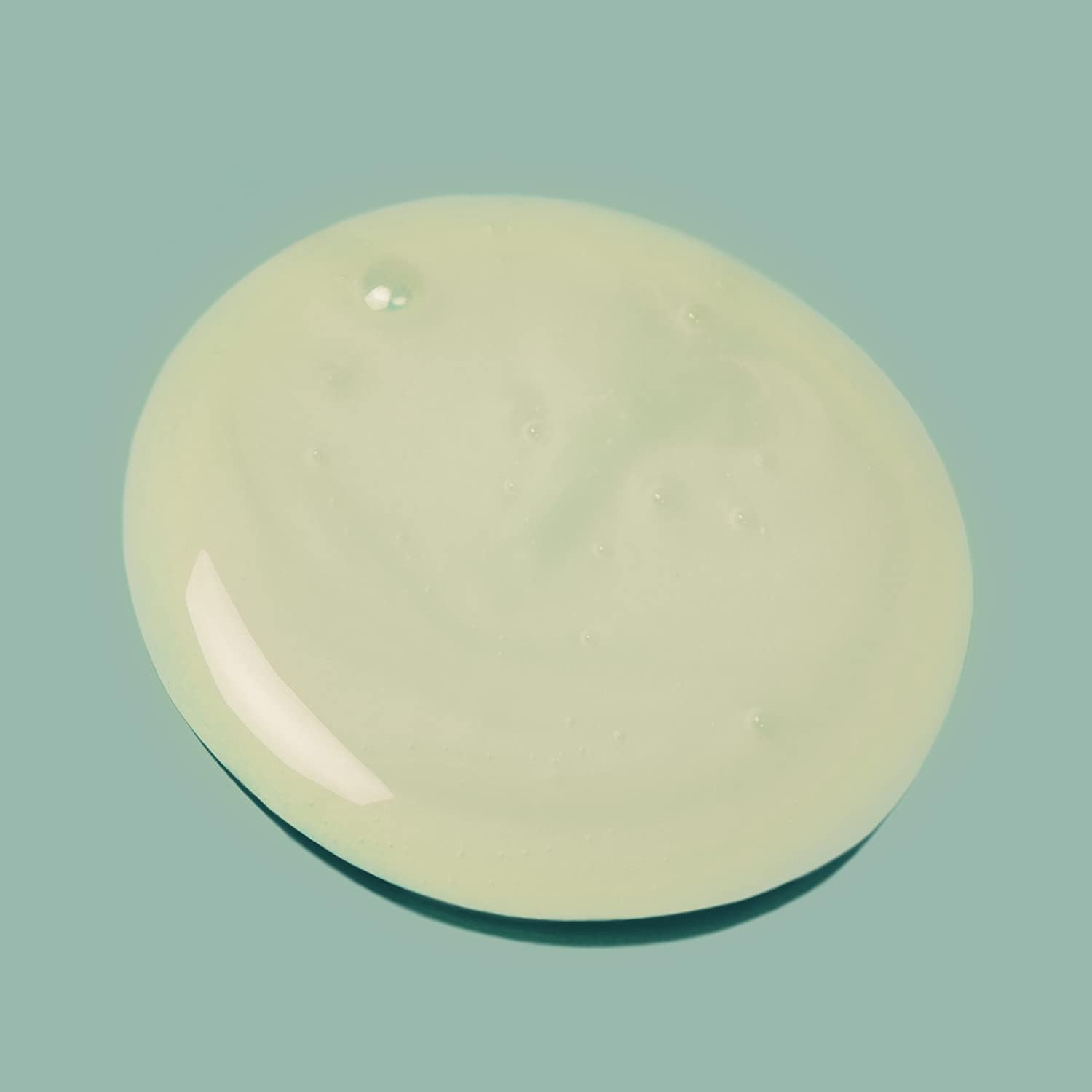 INNERSENSE conditioner pump closeup highlighting easy dispensing and rich texture
