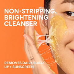 innisfree rinsing foamed cleanser from face showing non-stripping finish