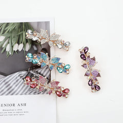 inSowni lifestyle wedding hair accessory enhancing bridal look