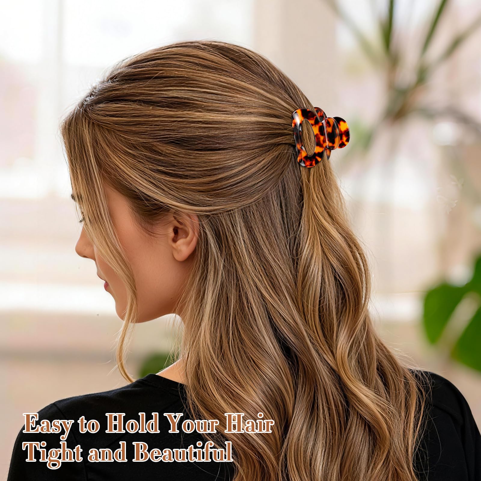 Interesse clip holding a half-up hairstyle, quick effortless styling benefit