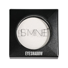 IS'MINE close-up of pressed powder texture highlighting smooth blendability