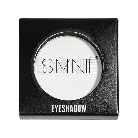 IS'MINE close-up texture of pressed powder demonstrating smooth blendability