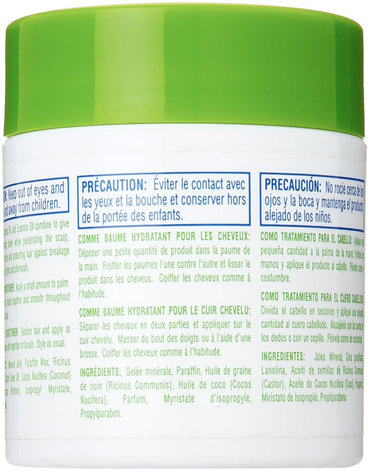 Isoplus close-up of conditioner texture demonstrating smooth spreadability