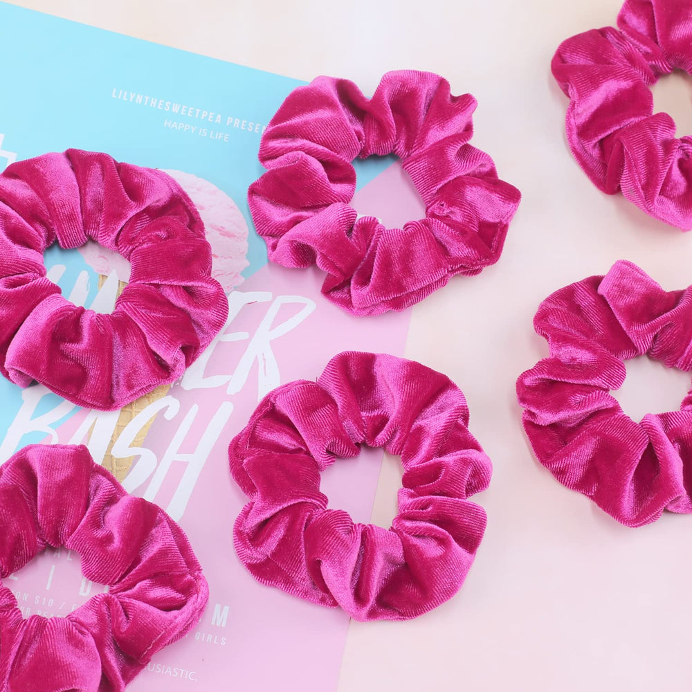 IVARYSS scrunchie elastic core detail demonstrating stretch and resilience