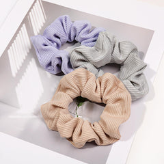 Ivyu scrunchie holding fine hair gently without slipping