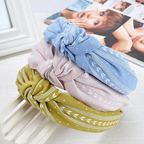 Ivyu cotton-flax fabric texture displaying breathable comfort