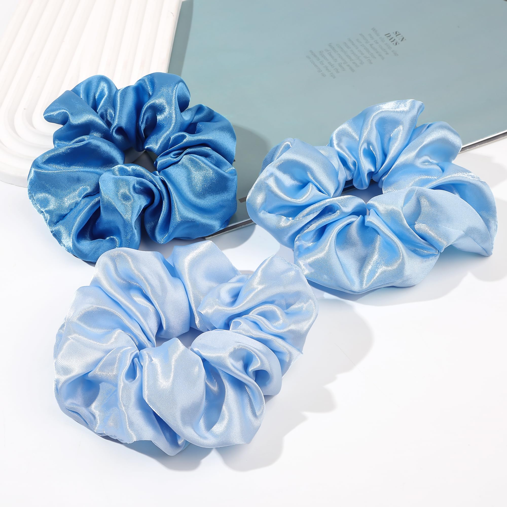 Ivyu scrunchie in a high ponytail demonstrating strong all-day grip