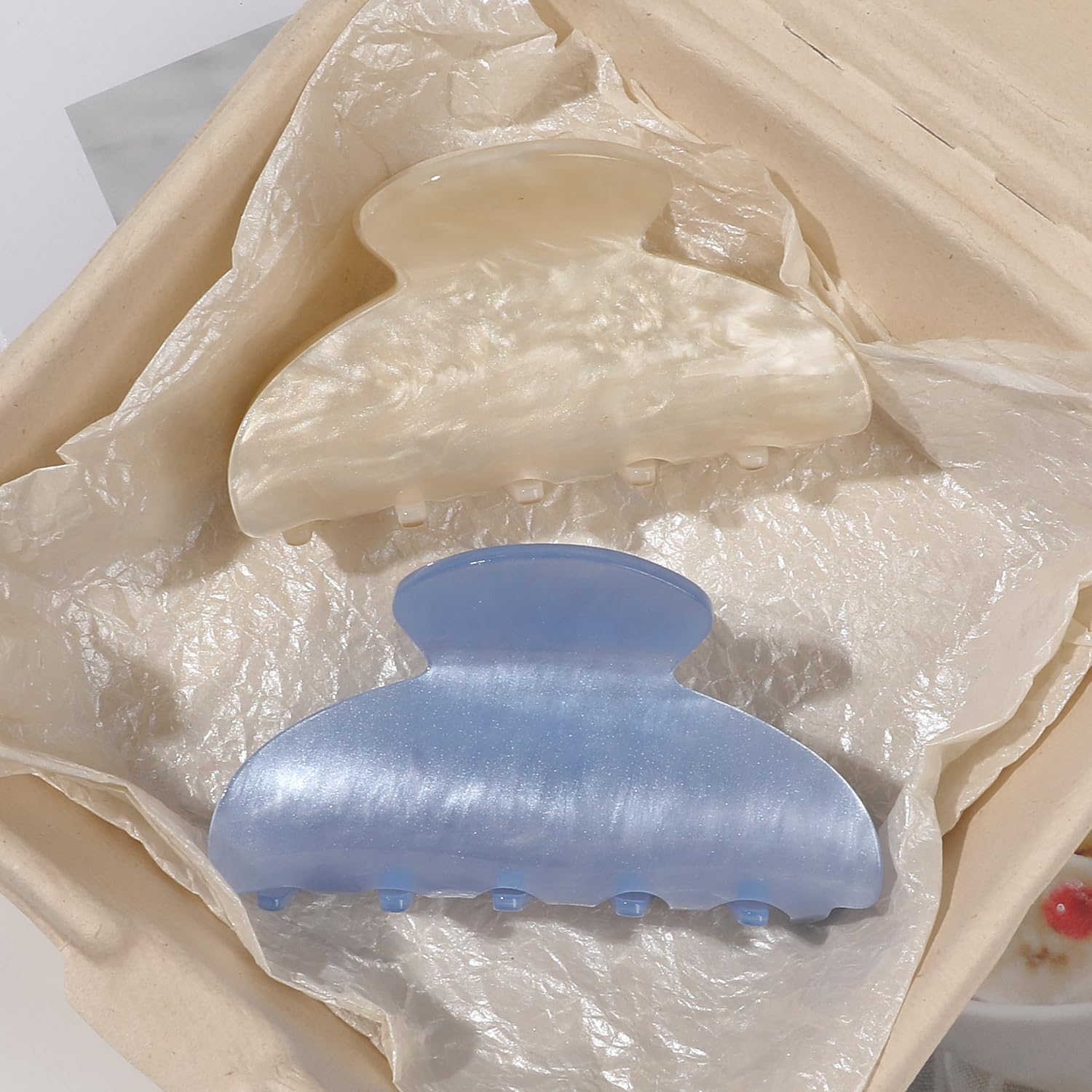 Ivyu clip holding a low bun comfortable all-day wear visible