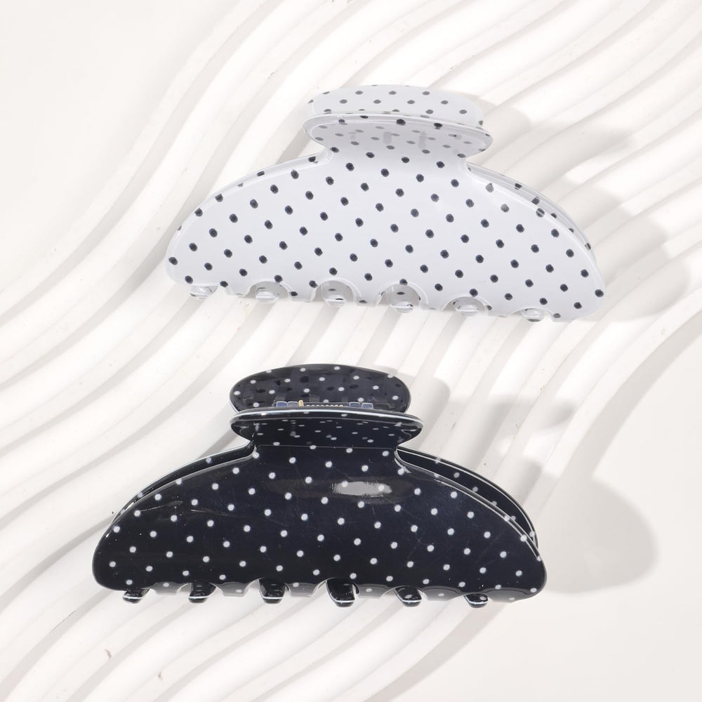 Ivyu clip in lifestyle setting adding a chic accent to an everyday outfit