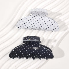 Ivyu clip in lifestyle setting adding a chic accent to an everyday outfit