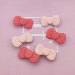 Jaczora clips worn in girl's hair demonstrating neat styling benefit