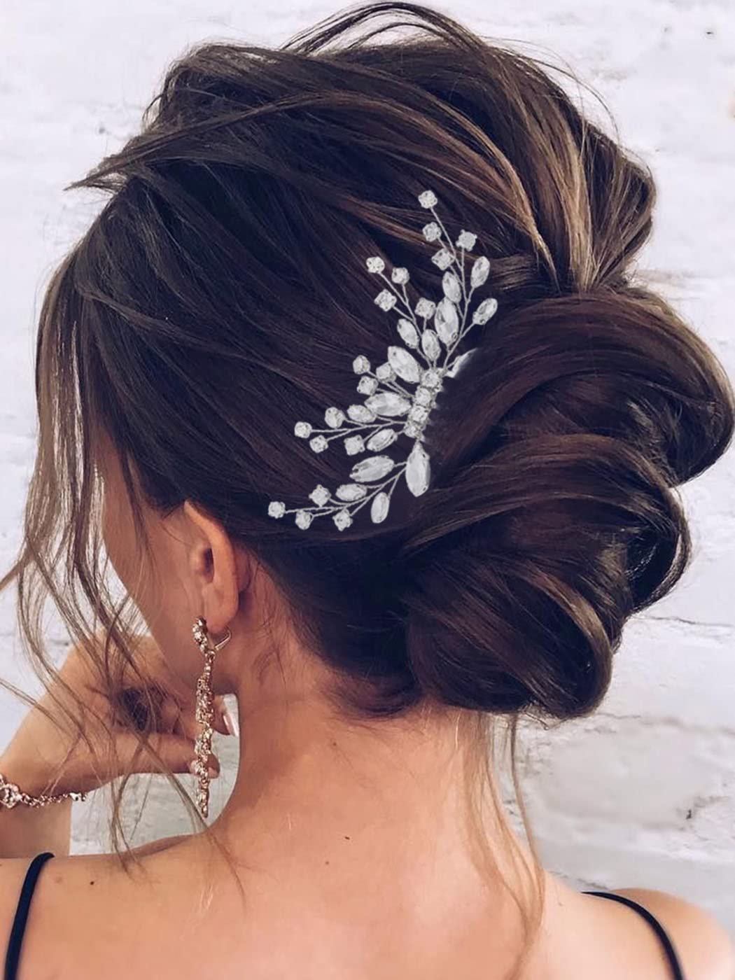JAKAWIN front view of silver rhinestone hair comb showing elegant design benefit sparkle
