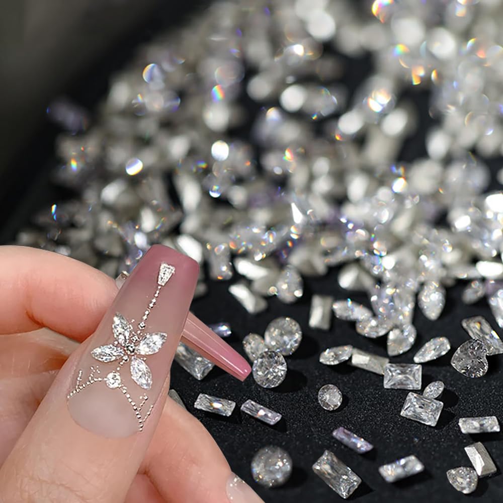 Jaliya front packaging showing 50 clear crystal rhinestones and compact bag for travel