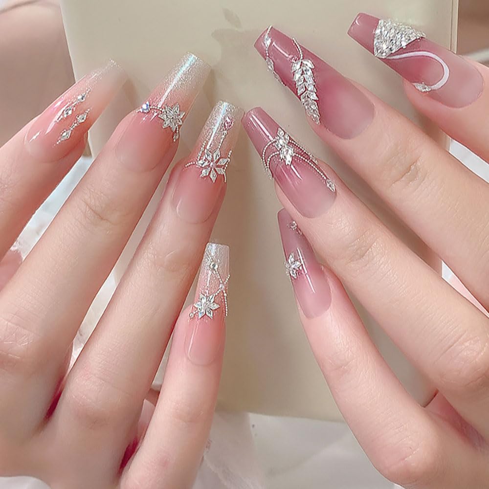 Jaliya rhinestones applied on nail French accent for elegant decoration