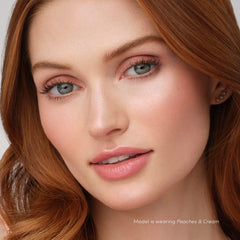 jane iredale shimmer close-up showing fine pearl particles for natural glow