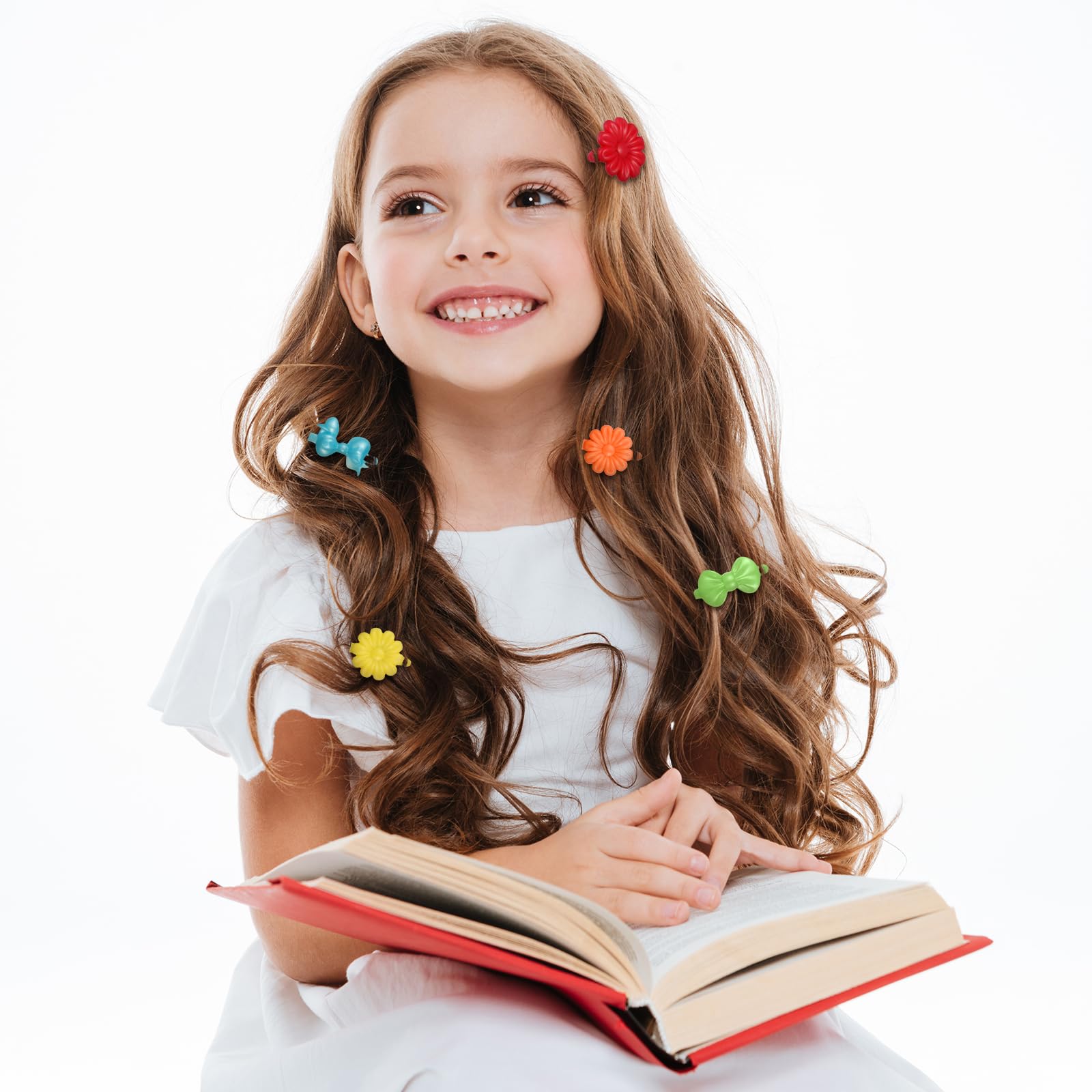 Janinka barrettes clipped in toddler hair illustrating quick styling and tidy look
