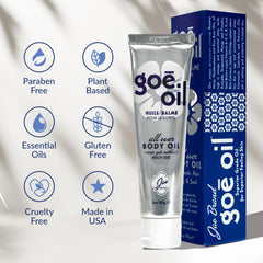 Jao Goē Oil smoothing hair ends to reduce frizz and add shine