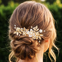 JEAIRTS front view gold leaf clip showing elegant silhouette and finishing touch