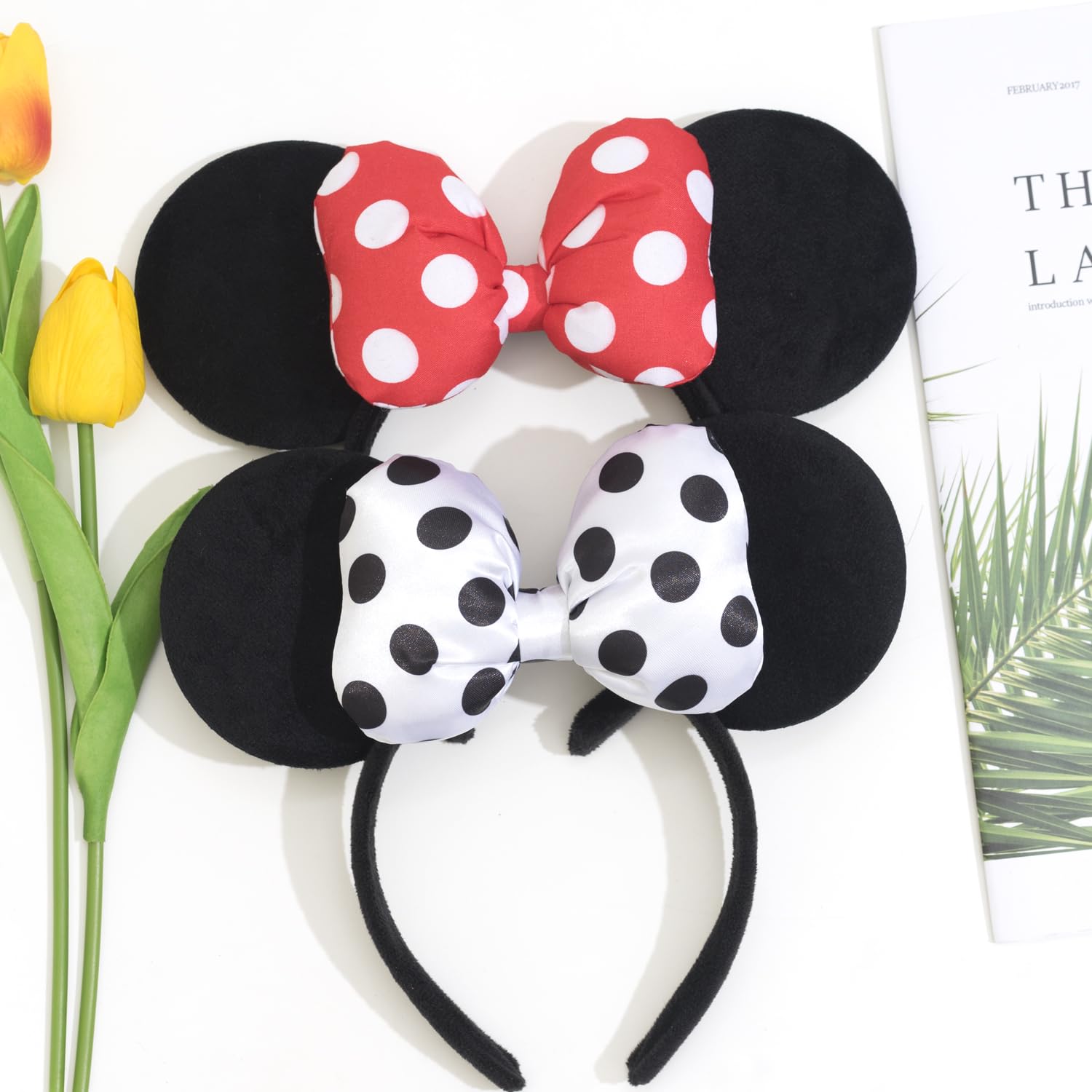 Jeffan 3D cotton bow detail showing sculpted shape and voluminous visual impact