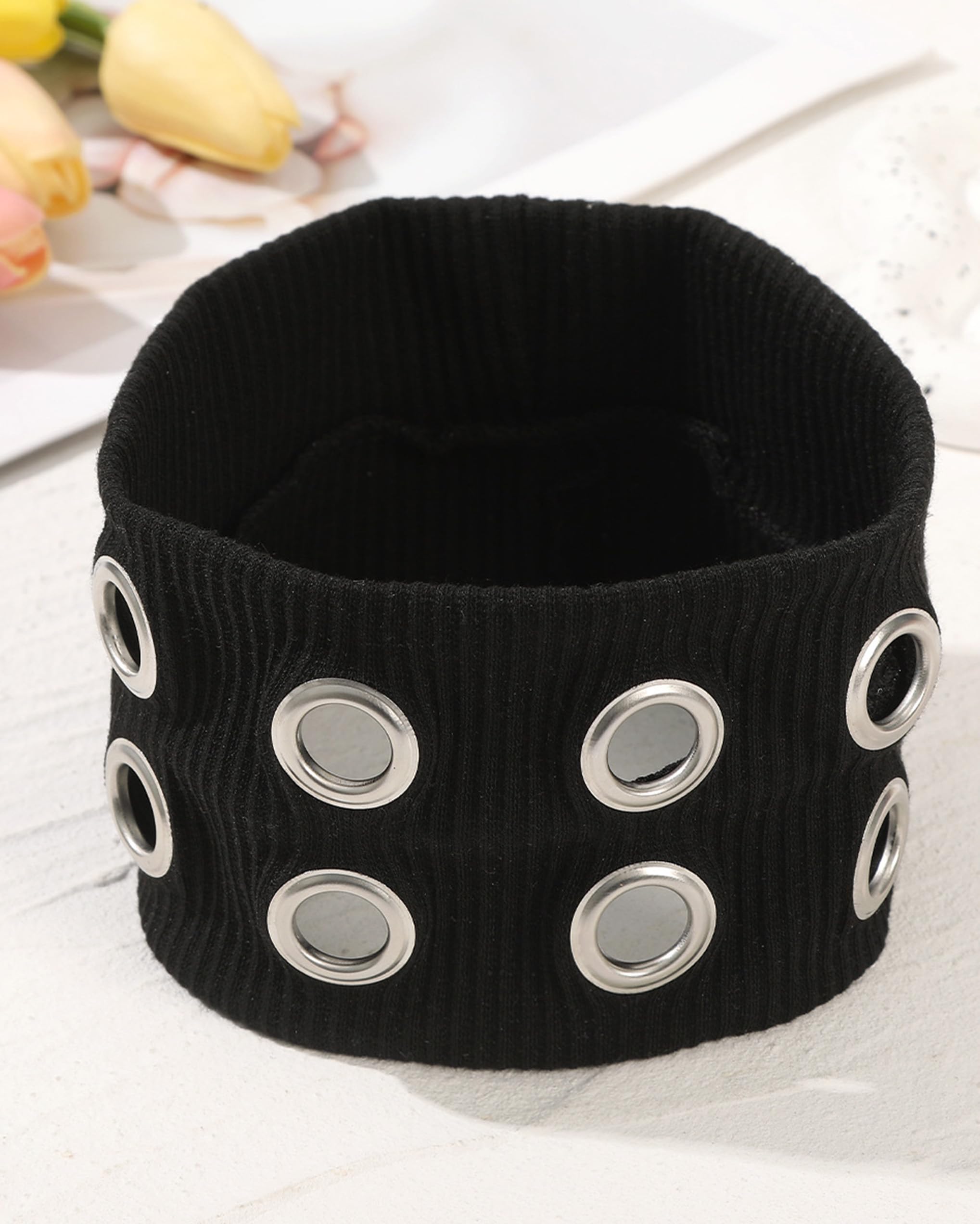 JENSVOIR headband paired with streetwear outfit giving bold style benefit