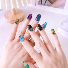 JERCLITY strips applied on hands, quick no-mess manicure result