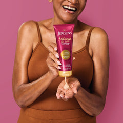 Jergens before and after on melanated skin showing enhanced glow