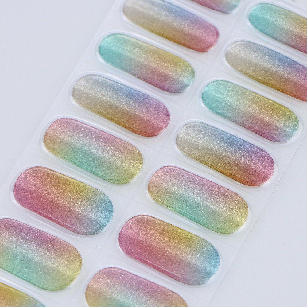 jmeowio application in hand pressing gel strip for easy, mess-free use