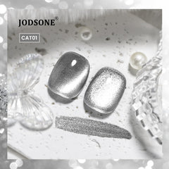 JODSONE nail tip swatch showing silver cat-eye finish and reflective effect benefit