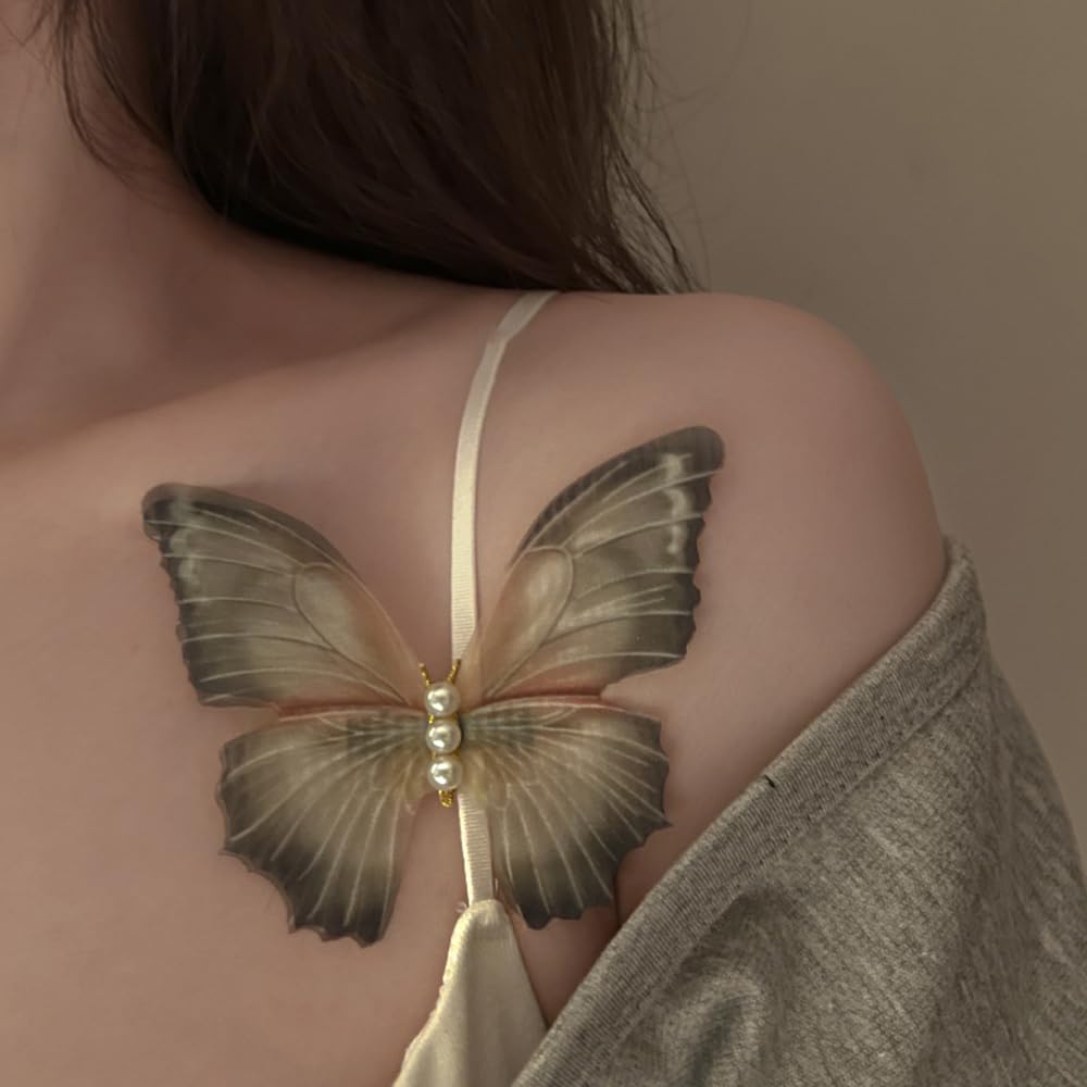 Jumwrit fabric wing texture close focus showing 3D movement and soft visual depth